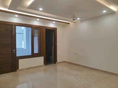 Bedroom Image of 4050 Sq.ft 4 BHK Builder Floor for sale in Ridhi Imperial Homes, Sector 46 Faridabad for Rs. 36000000