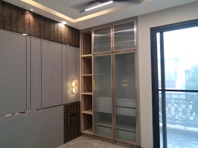 Bedroom Image of 1350 Sq.ft 3 BHK Builder Floor for sale in Paschim Vihar New Delhi for Rs. 27500000