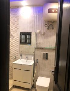 Bathroom Image of 1844 Sq.ft 3 BHK Builder Floor for rent in Sector 46 Gurgaon for Rs. 50000