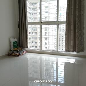 Bedroom Image of 950 Sq.ft 2 BHK Apartment / Flat for sale in Lodha Amara, Kolshet Thane for Rs. 15000000