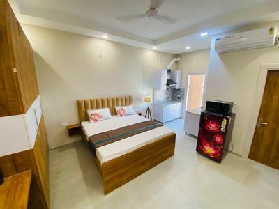 Bedroom Image of 750 Sq.ft 1 RK Builder Floor for rent in Sector 31 Gurgaon for Rs. 23000