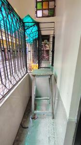 Balcony Image of 950 Sq.ft 2 BHK Apartment / Flat for rent in Bangur Avenue Kolkata for Rs. 17000