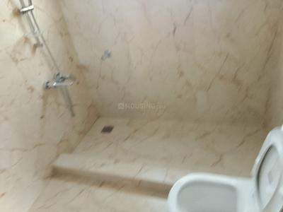 Bathroom Image of 950 Sq.ft 1 BHK Apartment / Flat for rent in Benson pearl, Benson Town Bengaluru for Rs. 35000
