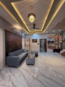 Hall Image of 1700 Sq.ft 3 BHK Builder Floor for sale in Mukherjee Nagar New Delhi for Rs. 14000000