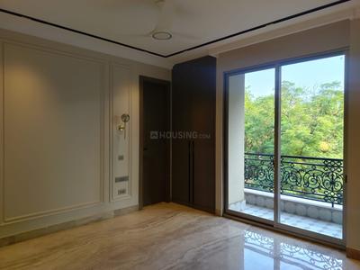 Bedroom Image of 2160 Sq.ft 3 BHK Builder Floor for sale in Safdarjung Enclave New Delhi for Rs. 75500000
