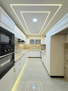 Kitchen Image of 3000 Sq.ft 4 BHK Builder Floor for sale in Ansal Esencia Sector 67, Sector 67 Gurgaon for Rs. 26900000