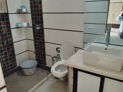 Image of 3500 Sq.ft 4 BHK Villa for rent in Satellite, Ahmedabad for Rs. 211000