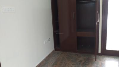 Bedroom Image of 2000 Sq.ft 4 BHK Villa for rent in VGP Selva Nagar, Velachery Chennai for Rs. 35000