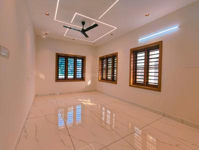 Bedroom Image of 2900 Sq.ft 5 BHK Villa for sale in Kakkanad Kochi for Rs. 12700000