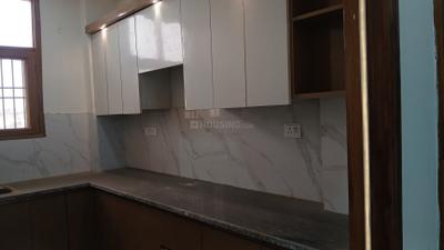 Kitchen Image of 1200 Sq.ft 3 BHK Apartment / Flat for sale in Shalimar Garden Ghaziabad for Rs. 7500000
