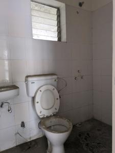 Common Bathroom Image of 900 Sq.ft 3 BHK Apartment / Flat for sale in Shapoorji, New Town Kolkata for Rs. 6000000