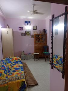 Bedroom Image of 1300 Sq.ft 3 BHK Apartment / Flat for sale in Aamarpali Apartments, Patparganj New Delhi for Rs. 19000000
