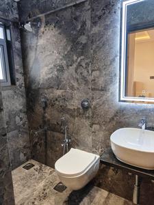 Image of 1200 Sq.ft 3 BHK Apartment / Flat for sale in Om Shanti Dharti Heights, Parel, Mumbai for Rs. 44000000