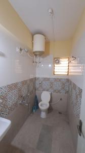 Bathroom Image of 600 Sq.ft 1 BHK Apartment / Flat for rent in Indira Nagar Bengaluru for Rs. 28000