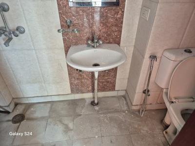 Image of 1400 Sq.ft 3 BHK Apartment / Flat for rent in SG Homes, Vasundhara, Ghaziabad for Rs. 30000
