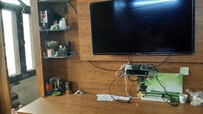 Hall Image of 600 Sq.ft 1 BHK Apartment / Flat for sale in Arun Vihar, Sector 37 Noida for Rs. 2850000