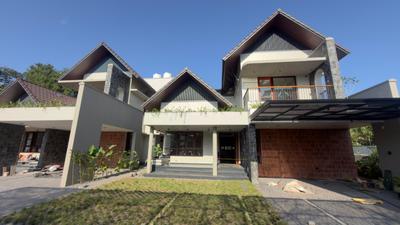 Image of 4500 Sq.ft 4 BHK Independent House for sale in Kakkanad, Kochi for Rs. 37500000