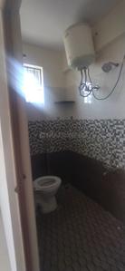 Bathroom Image of 800 Sq.ft 1 BHK Apartment / Flat for rent in Mahadevapura Bengaluru for Rs. 20000