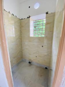 Bathroom Image of 1100 Sq.ft 3 BHK Apartment / Flat for sale in Behala Kolkata for Rs. 6050000