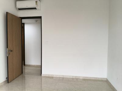 Bedroom Image of 1000 Sq.ft 2 BHK Apartment / Flat for rent in Runwal Centre, Chembur Mumbai for Rs. 75000