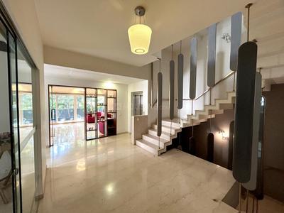 Hall Image of 6000 Sq.ft 6 BHK Independent House for sale in DLF City Phase 1, DLF Phase 1 Gurgaon for Rs. 160000000