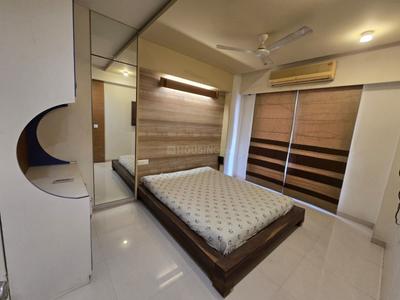 Bedroom Image of 1000 Sq.ft 2 BHK Apartment / Flat for sale in Gala Celestia, Vaishno Devi Circle Ahmedabad for Rs. 7500000