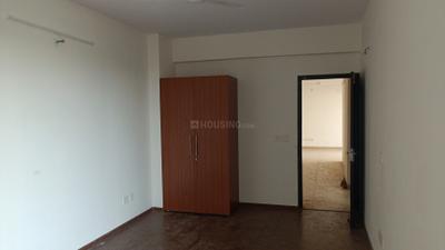 Bedroom Image of 1750 Sq.ft 3 BHK Apartment / Flat for rent in Orris Greenopolis, Sector 89 Gurgaon for Rs. 33000