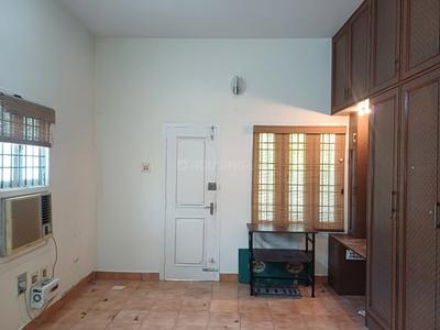 Bedroom Image of 2400 Sq.ft 3 BHK Independent House for rent in Manapakkam Chennai for Rs. 50000