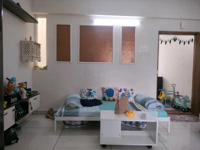 Living Room Image of 750 Sq.ft 1 BHK Apartment / Flat for rent in Whitefield Bengaluru for Rs. 25500