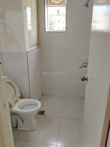 Bathroom Image of 1221 Sq.ft 3 BHK Apartment / Flat for sale in DLF Woodland Heights, Bommasandra Bengaluru for Rs. 7500000
