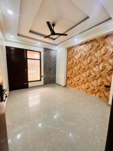 Bedroom Image of 1800 Sq.ft 4 BHK Apartment / Flat for sale in Shalimar Garden Ghaziabad for Rs. 17000000