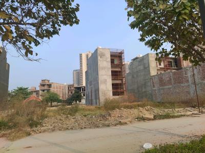 Image of 150 Sq.ft Residential Plot / Land for sale in 32nd Parkview Gaur Yamuna City, Yeida, Greater Noida for Rs. 14700000