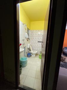 Bathroom Image of 871 Sq.ft 2 BHK Apartment / Flat for sale in Magnolia City, Barasat Kolkata for Rs. 2200000