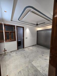 Bedroom Image of 1280 Sq.ft 3 BHK Builder Floor for sale in Laxmi Nagar New Delhi for Rs. 12000000