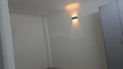 Bedroom Image of 800 Sq.ft 3 BHK Builder Floor for sale in Laxmi Nagar New Delhi for Rs. 5500000