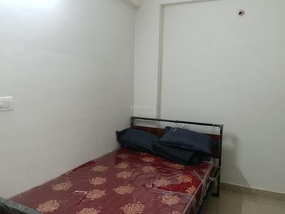 Bedroom Image of 800 Sq.ft 2 BHK Apartment / Flat for rent in Hebbal Kempapura Bengaluru for Rs. 28000
