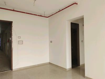 Living Room Image of 700 Sq.ft 2 BHK Apartment / Flat for sale in Hum Solaris, Kandivali West Mumbai for Rs. 19000000