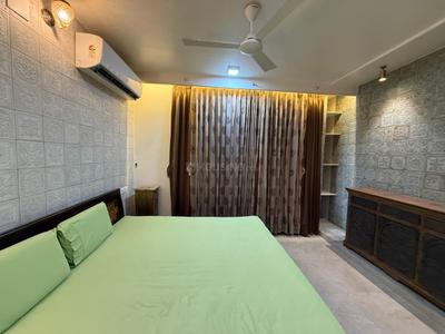 Bedroom Image of 1970 Sq.ft 3 BHK Apartment / Flat for rent in Rodas Enclave Sunrays, Hiranandani Estate Thane for Rs. 130000