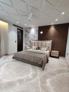 Bedroom Image of 2250 Sq.ft 3 BHK Builder Floor for rent in Pitampura New Delhi for Rs. 70000