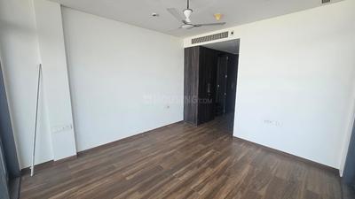 Bedroom Image of 2500 Sq.ft 3 BHK Apartment / Flat for sale in Omkar 1973 Worli , Worli Mumbai for Rs. 150000000