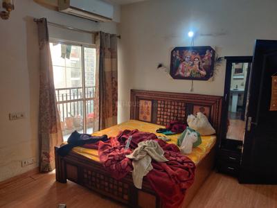 Bedroom Image of 1450 Sq.ft 3 BHK Apartment / Flat for sale in Sahyog Apartment, Mayur Vihar Phase 1 New Delhi for Rs. 27000000