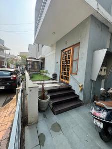 Image of 4860 Sq.ft 4 BHK Villa for rent in Shilaj, Ahmedabad for Rs. 200000