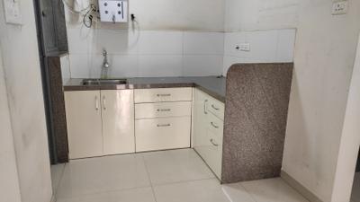 Kitchen Image of 650 Sq.ft 1 BHK Apartment / Flat for rent in Rohan Ipsita, Hinjawadi Pune for Rs. 23999