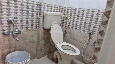 Bathroom Image of 800 Sq.ft 2 BHK Apartment / Flat for rent in BTM Layout Bengaluru for Rs. 25000
