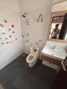 Bathroom Image of 2010 Sq.ft 4 BHK Apartment / Flat for sale in Tulip Violet, Sector 69 Gurgaon for Rs. 28500000