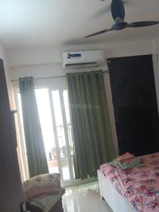 Bedroom Image of 1140 Sq.ft 2.5 BHK Apartment / Flat for rent in Skytech Matrott, Sector 76 Noida for Rs. 30000