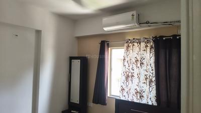 Bedroom Image of 850 Sq.ft 1 BHK Apartment / Flat for rent in Surya Kiran Aakash Homes, Ujala Circle Ahmedabad for Rs. 20999