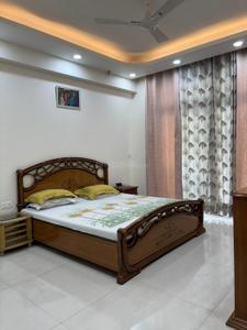 Bedroom Image of 4874 Sq.ft 4 BHK Apartment / Flat for rent in Parx Laureate, Sector 108 Noida for Rs. 150000