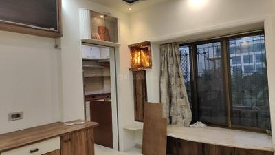 Living Room Image of 550 Sq.ft 1 BHK Apartment / Flat for rent in Lower Parel Mumbai for Rs. 60000