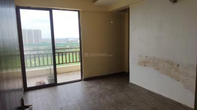Bedroom Image of 1300 Sq.ft 3 BHK Apartment / Flat for rent in SKB Gold Coast 24, Chipiyana Buzurg Ghaziabad for Rs. 23000